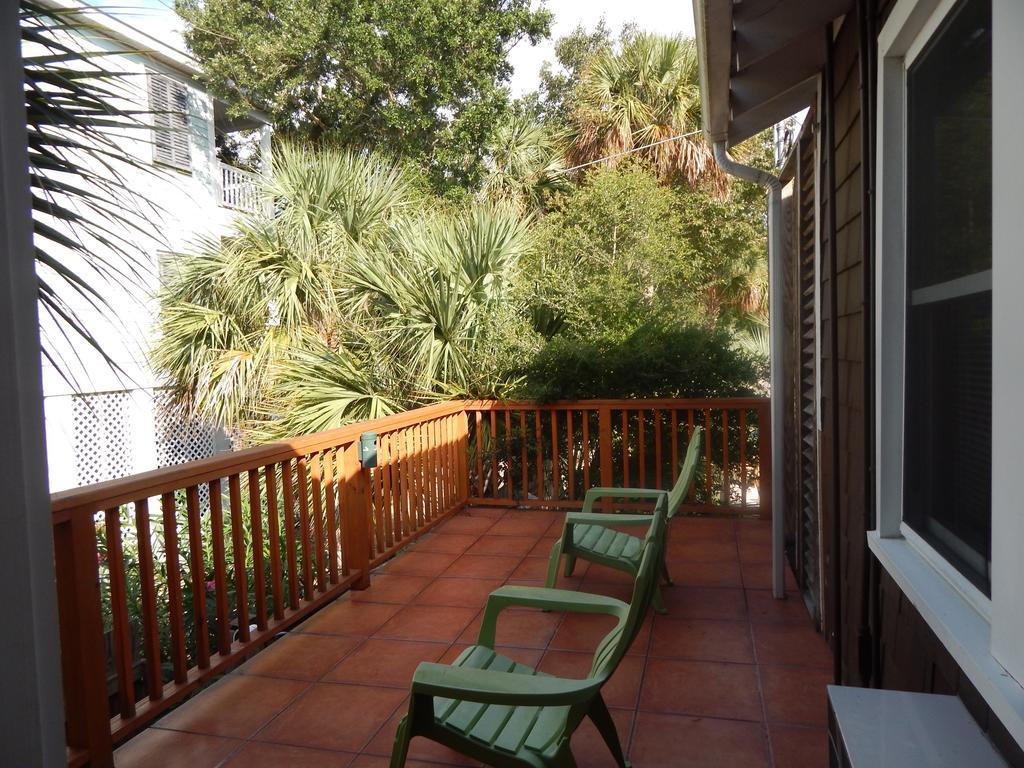 Holliday Inn Of Folly Beach Extérieur photo