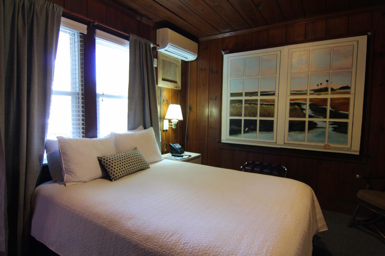 Holliday Inn Of Folly Beach Extérieur photo